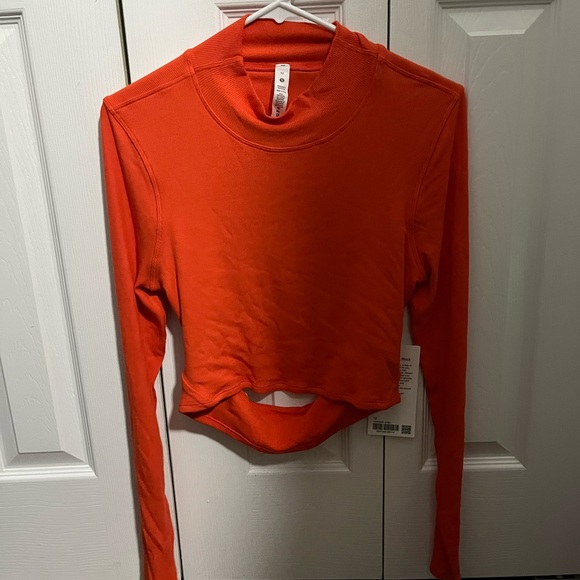 NWT open back Lululemon shirt - Picture 1 of 4